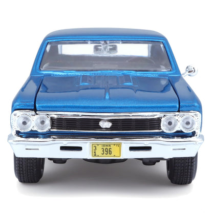 Maisto 1966 Chevrolet Chevelle SS 396 1:24 Die-Cast Model Car | Collector's Collection | Blue Classic Muscle Car
