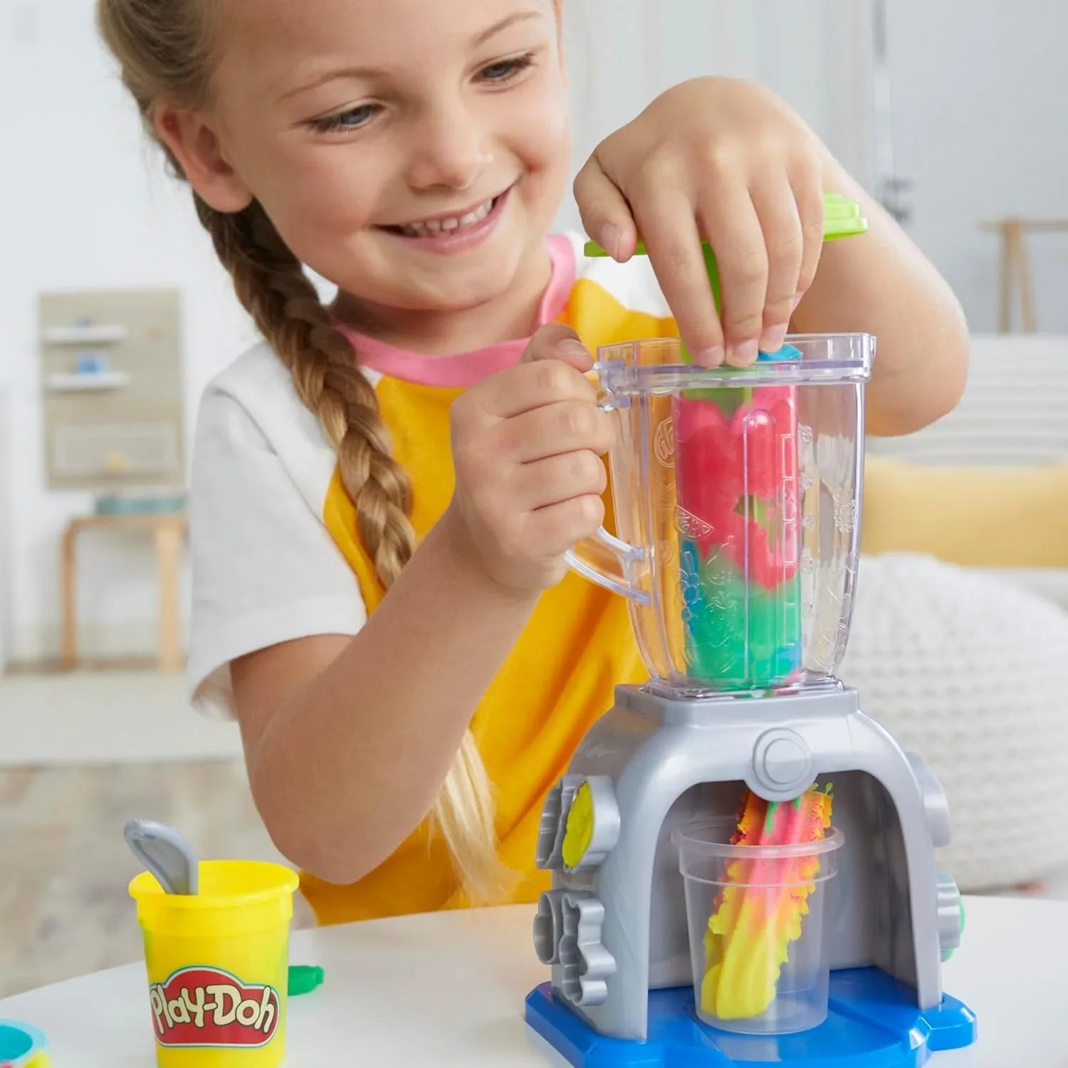 Play-Doh Swirlin’ Smoothies Playset – Toy Blender with Accessories, Arts & Crafts Dough Set for Kids 3+ - Jaiman Toys