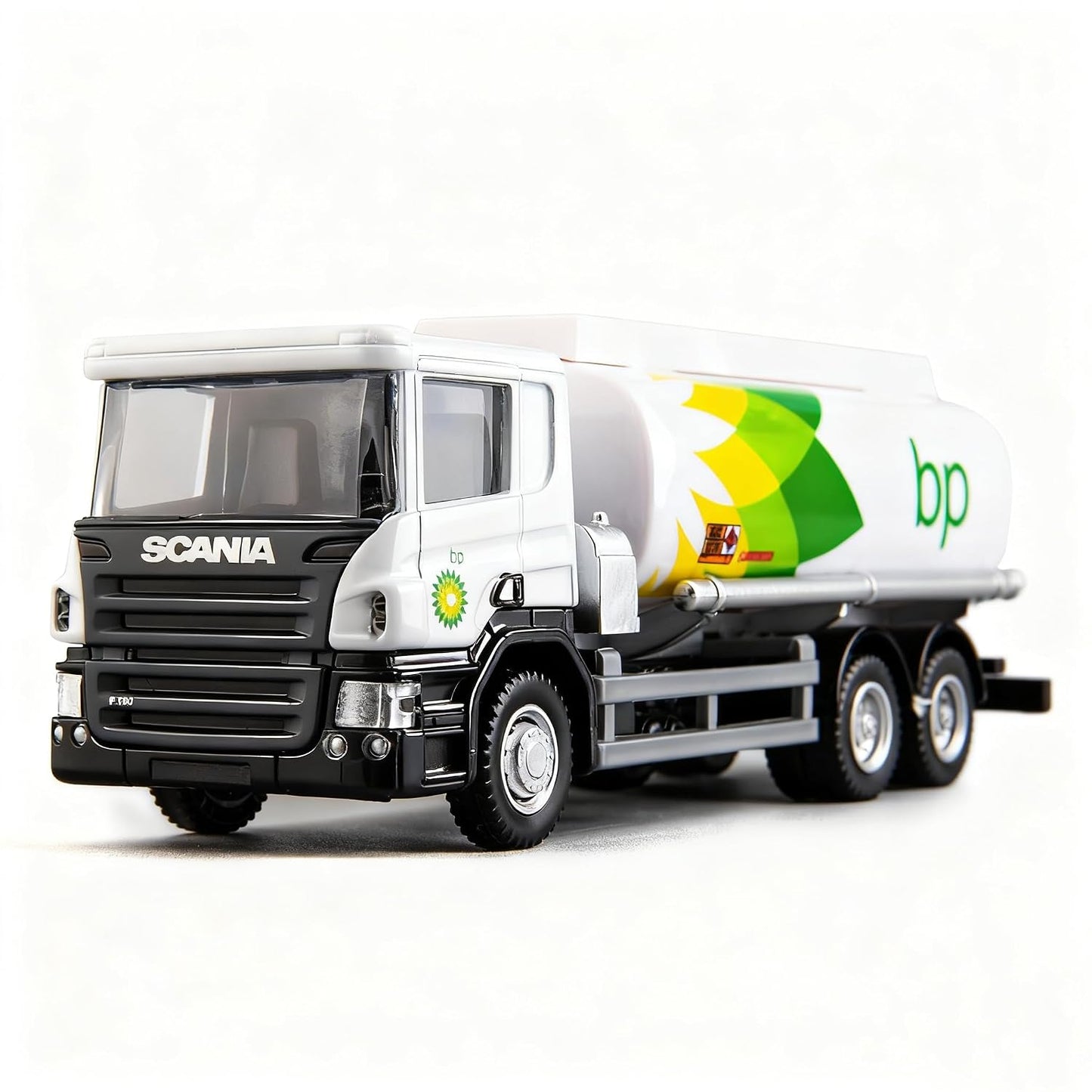 RMZ City 1:64 Scania P-Series BP Fuel Tanker Truck Die-Cast Model – White & Green