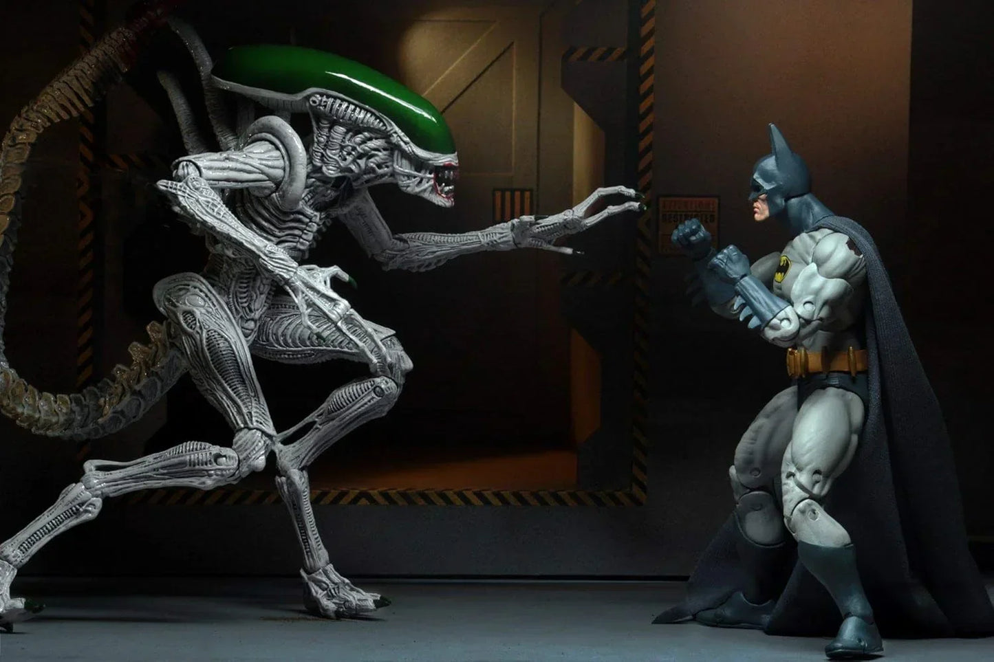 Batman vs Alien 7-Inch Action Figure 2-Pack | DC Comics × Aliens Crossover | Premium Collector Edition | Highly Detailed Display Figures