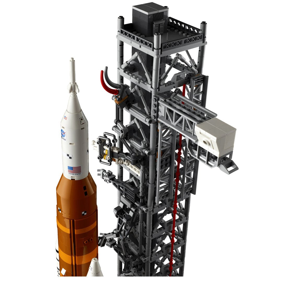 LEGO 10341 Icons NASA Artemis Space Launch System 10341