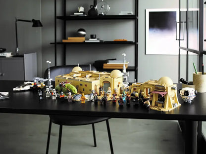 Lego Star Wars: A New Hope Mos Eisley Cantina 75290 Building Set, Master Builder Series, Model Kits for Adults to Build, Collectible Gift Idea