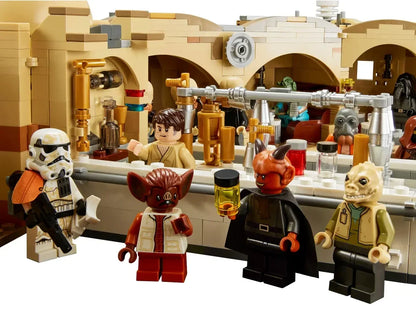 Lego Star Wars: A New Hope Mos Eisley Cantina 75290 Building Set, Master Builder Series, Model Kits for Adults to Build, Collectible Gift Idea
