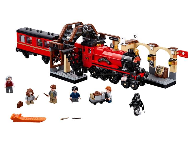 LEGO Harry Potter 75955 Hogwarts Express Toy Train Building Set Includes Model Train and Harry Potter Minifigures Hermione Granger and Ron Weasley (801 Pieces)