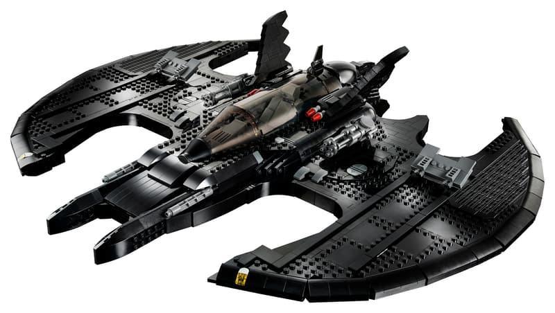 LEGO DC 76161 Batman 1989 Batwing – Buildable Superhero Display Kit