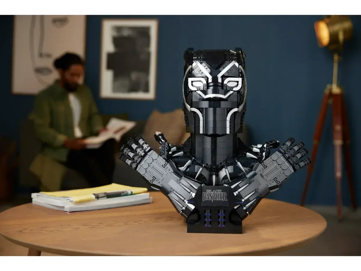 LEGO Marvel 76215 Black Panther,Collectible Wakanda Forever Memorabilia, Super Hero Set for Adults and Teens, Avengers Infinity Saga