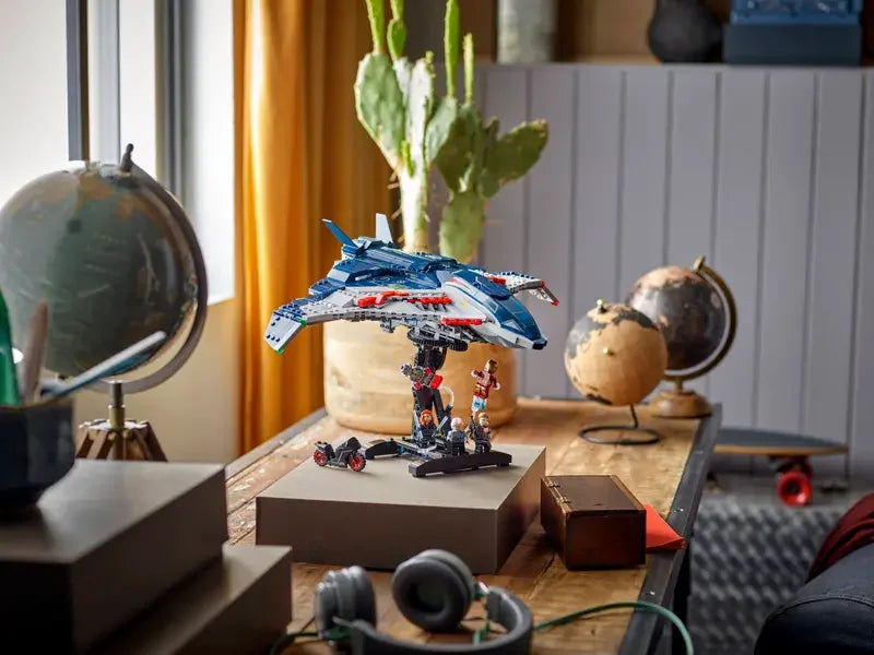 LEGO® Marvel Avengers Quinjet 76325 – 1131 Piece Infinity Saga Set - Jaiman Toys