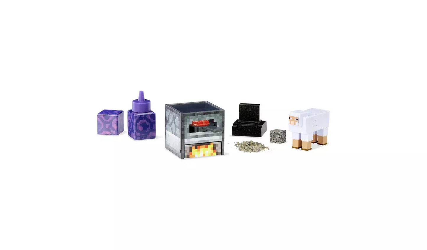 MGA Miniverse Make It Mini Minecraft 557272 DIY Miniature Craft & Collectible Set | Build, Create & Display Mini Minecraft Collectibles | 12 Unique Designs to Make & Collect | Surprise DIY Craft Toy for Minecraft Fans & Collectors