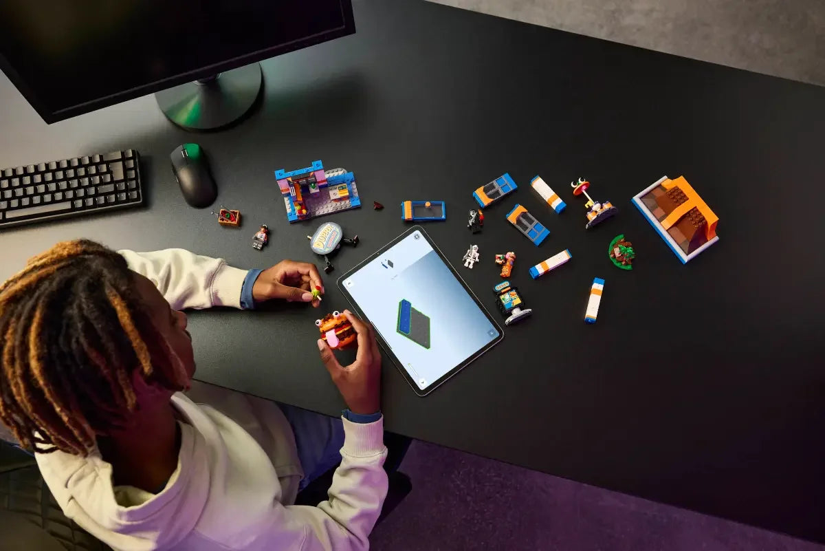 LEGO® Fortnite Durr Burger Restaurant 77076 – 546 Piece Building Set - Jaiman Toys