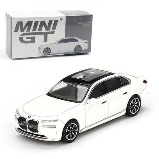 Mini GT BMW i7 xDrive60 Mineral White - Jaiman Toys