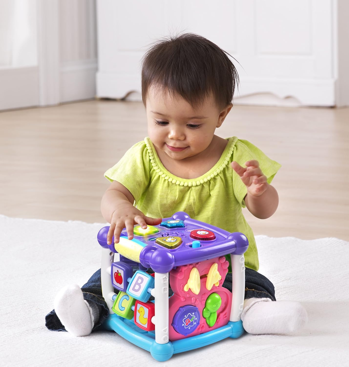 VTech Busy Learners Activity Cube – Interactive Educational Learning Toy with Lights, Sounds, Music & Motor Skill Activities for Babies 6-36 Months