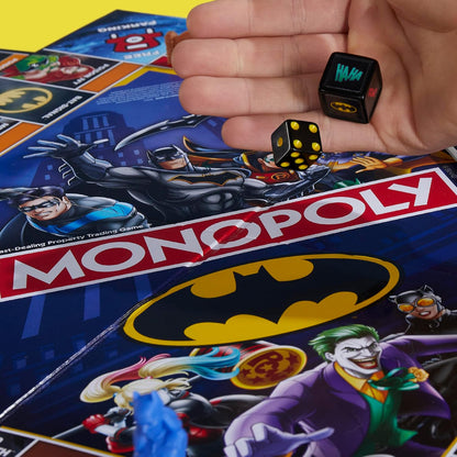 Hasbro Gaming Monopoly Batman Board Game – Save Gotham City, 2–4 Players, Ages 8+