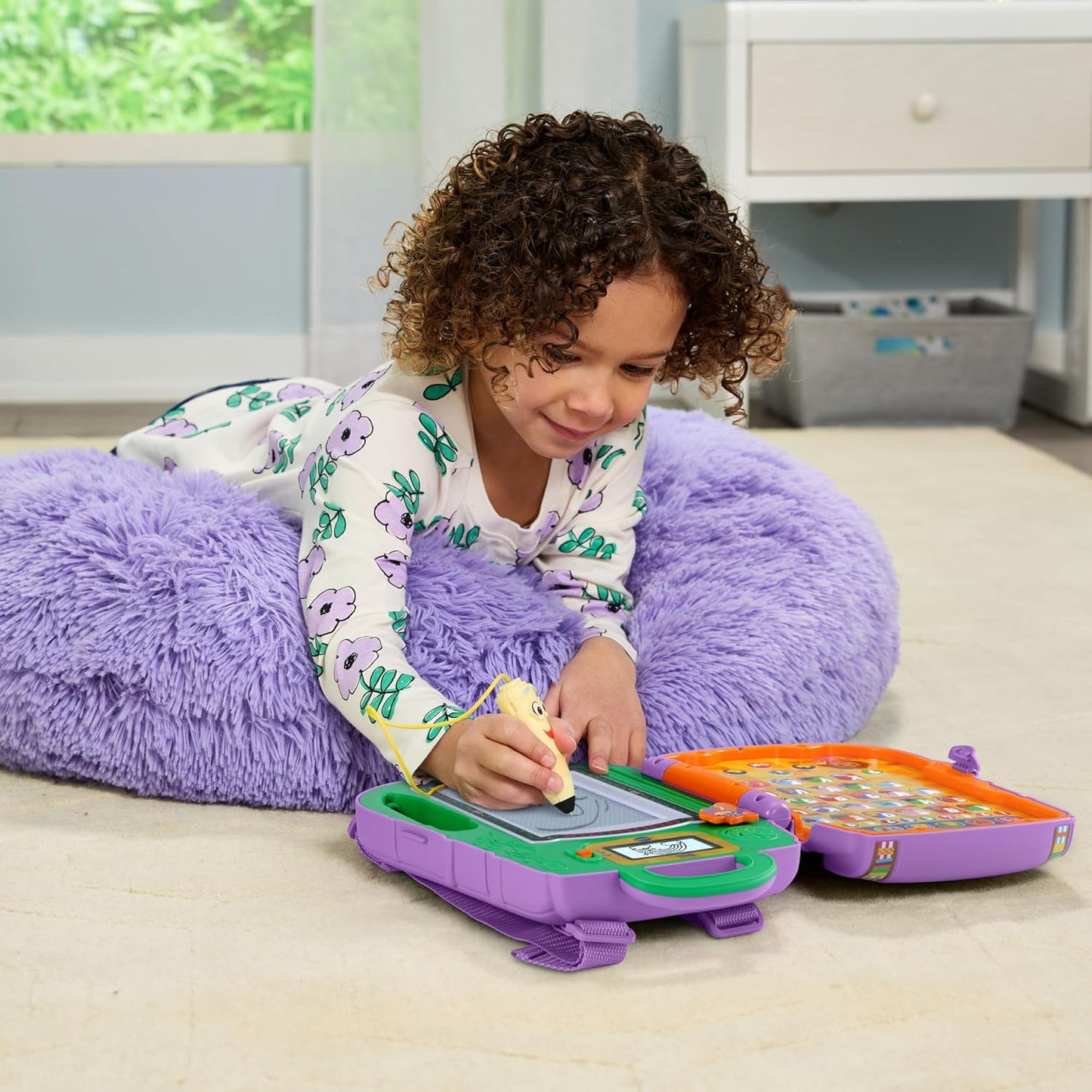 VTech Dora Got Your Back Learning Backpack Bilingual Toy | Interactive English & Spanish Educational Backpack with Drawing Board, Stylus, Letters, Numbers & Learning Games