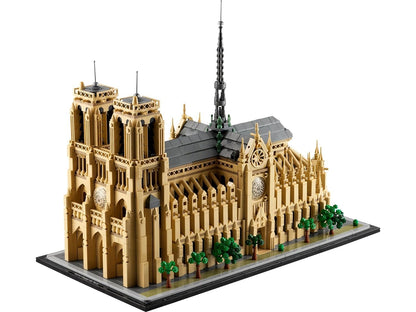 LEGO Architecture Notre-Dame de Paris Collectible Adult Souvenir from France Gift for Globetrotters and All History and Art Enthusiasts Architectural Model Kits 21061