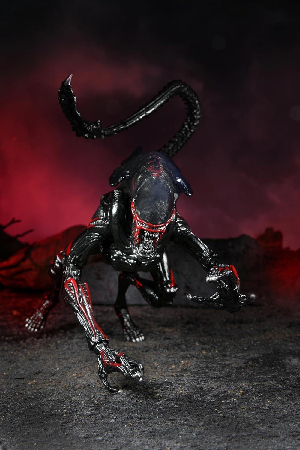 NECA Aliens Kenner Tribute Night Cougar Alien 7" Action Figure – Ultimate Collectible - Jaiman Toys