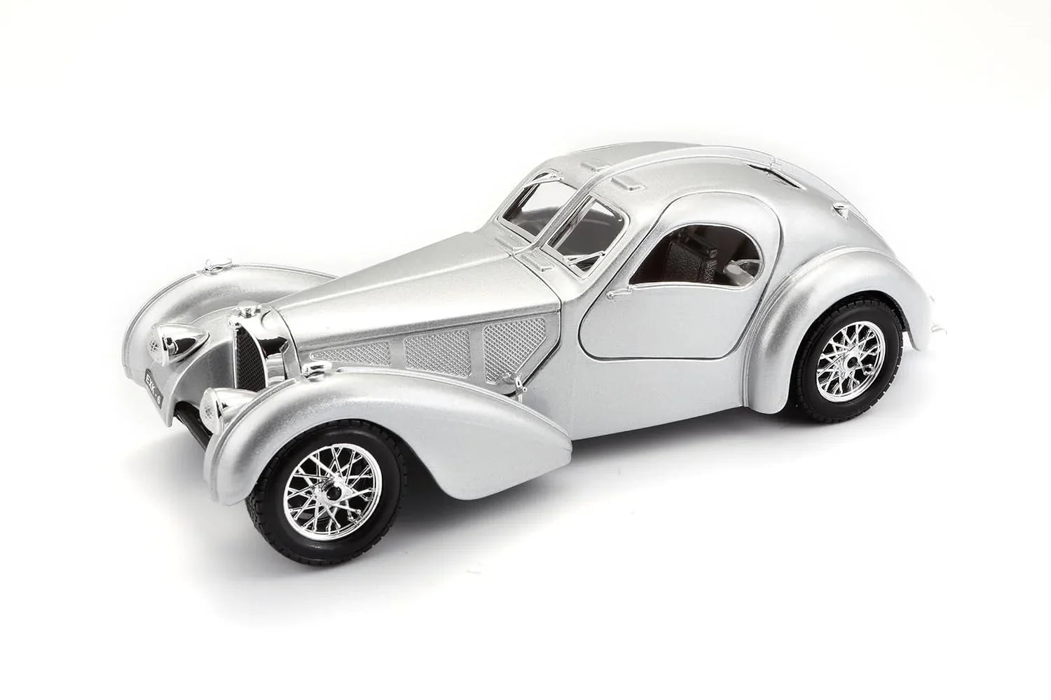 Bburago Die-Cast Bugatti Atlantic Car (Silver), Kid - Jaiman Toys