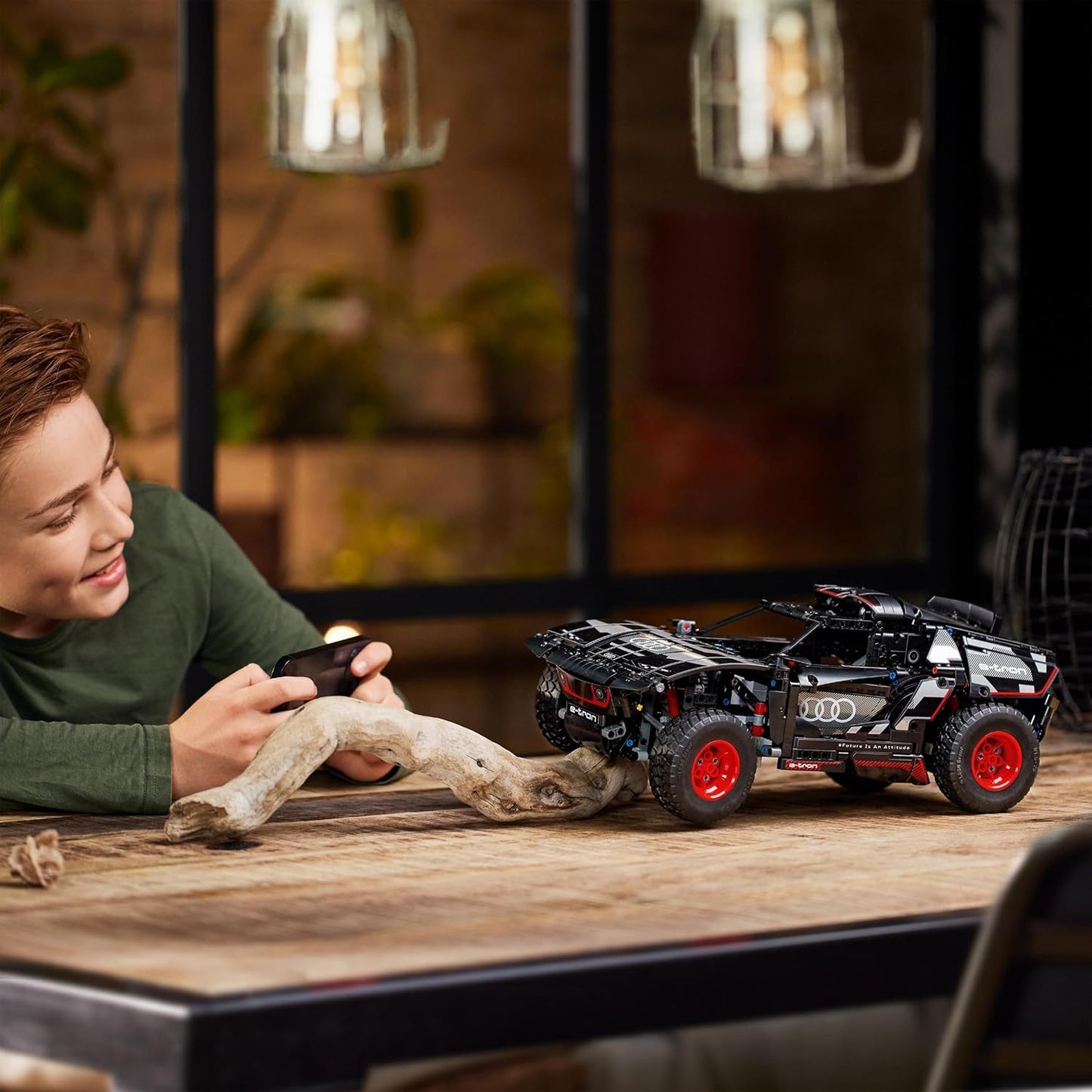 Lego 42160 Technic Audi RS Q e-tron