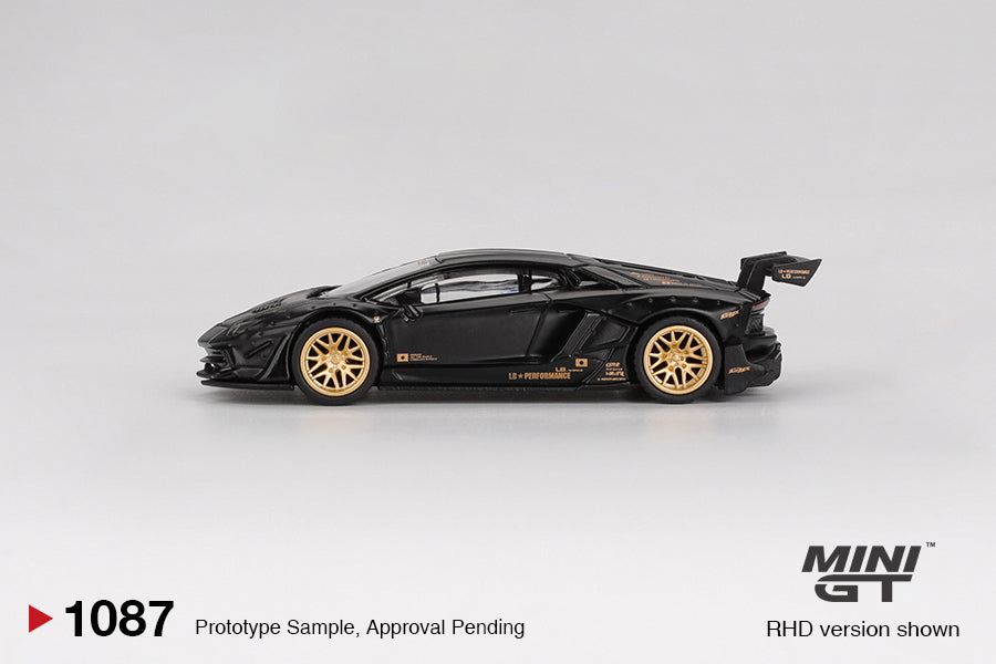 Mini GT 1:64 LB☆WORKS Lamborghini Aventador Matte Black + BMW i7