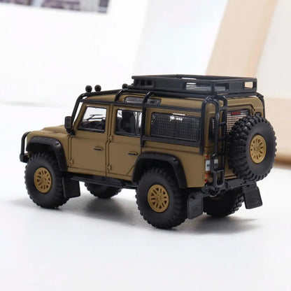 Decode Land Rover Defender 4x4 – White with Accessories | 1:64 Diecast Model Car- 5 Colors