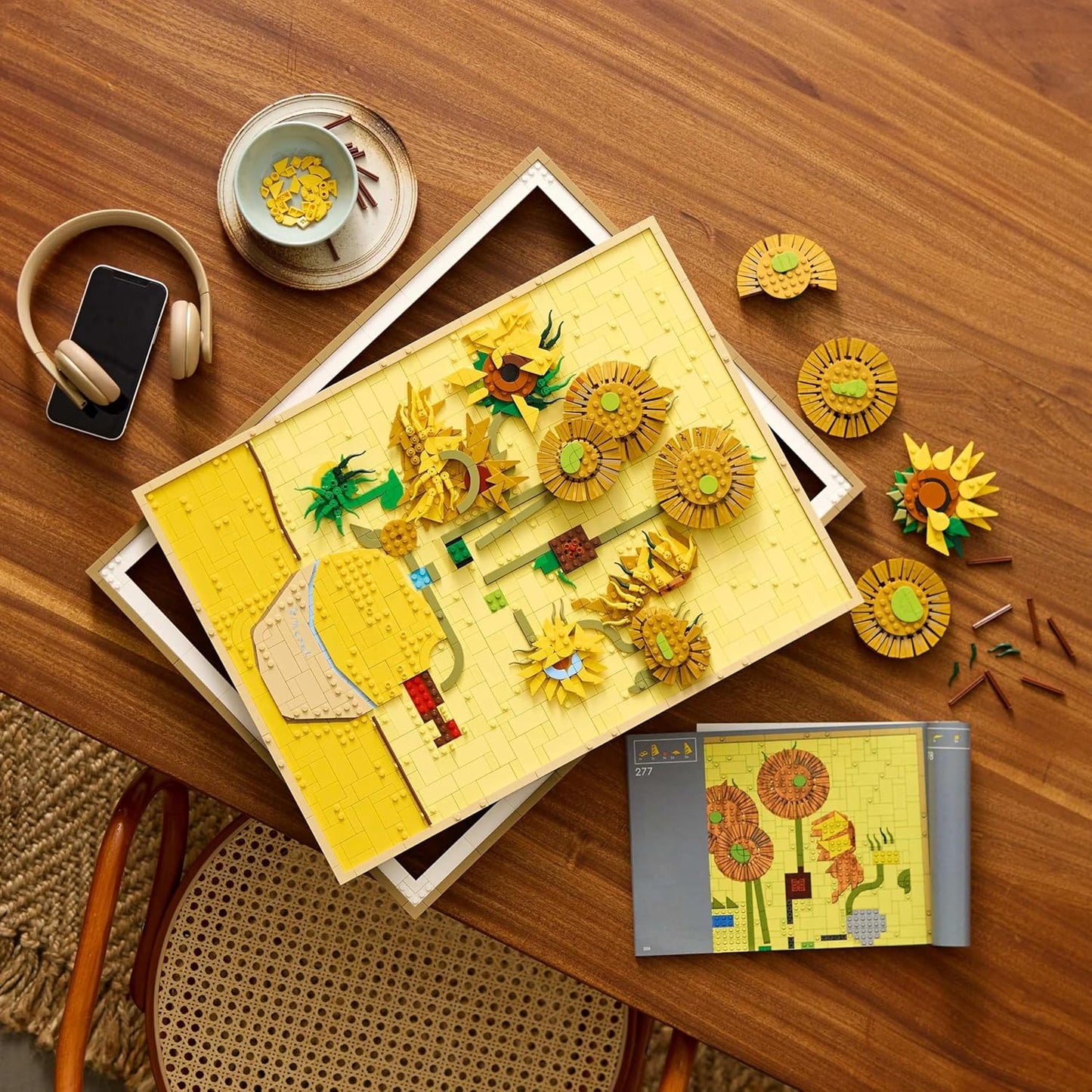 LEGO 31215 Art Vincent van Gogh Sunflowers Building Set (2,615 Pieces) | 3D Wall Art Décor for Adults & Art Lovers