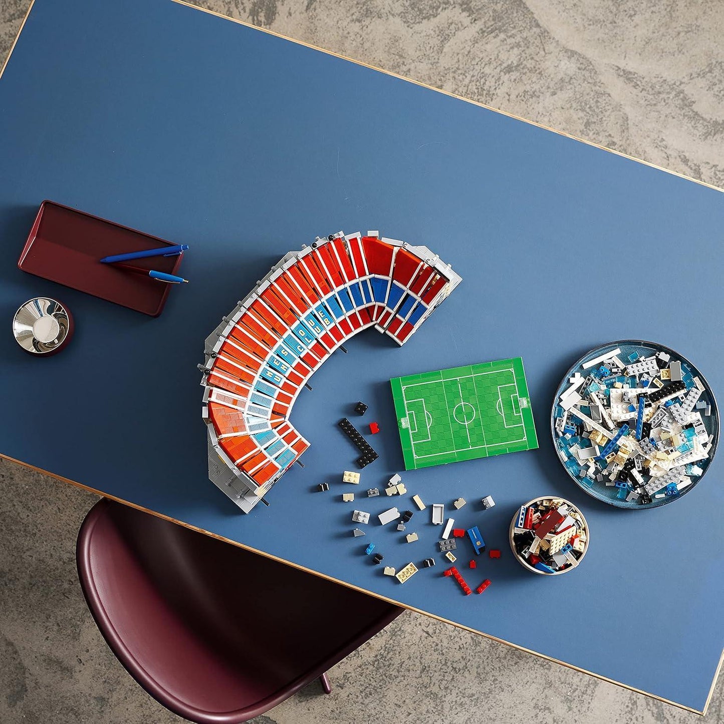 LEGO 10284  Camp NOU  FC Barcelona  Building Kit (5,509 Pieces)