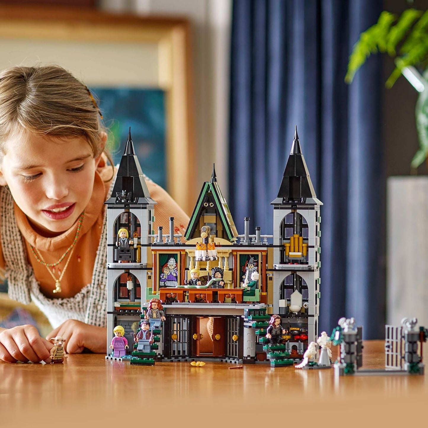 (Box Damage) LEGO® Harry Potter™ Malfoy Manor (76453) – Wizarding World Collectible Building Set