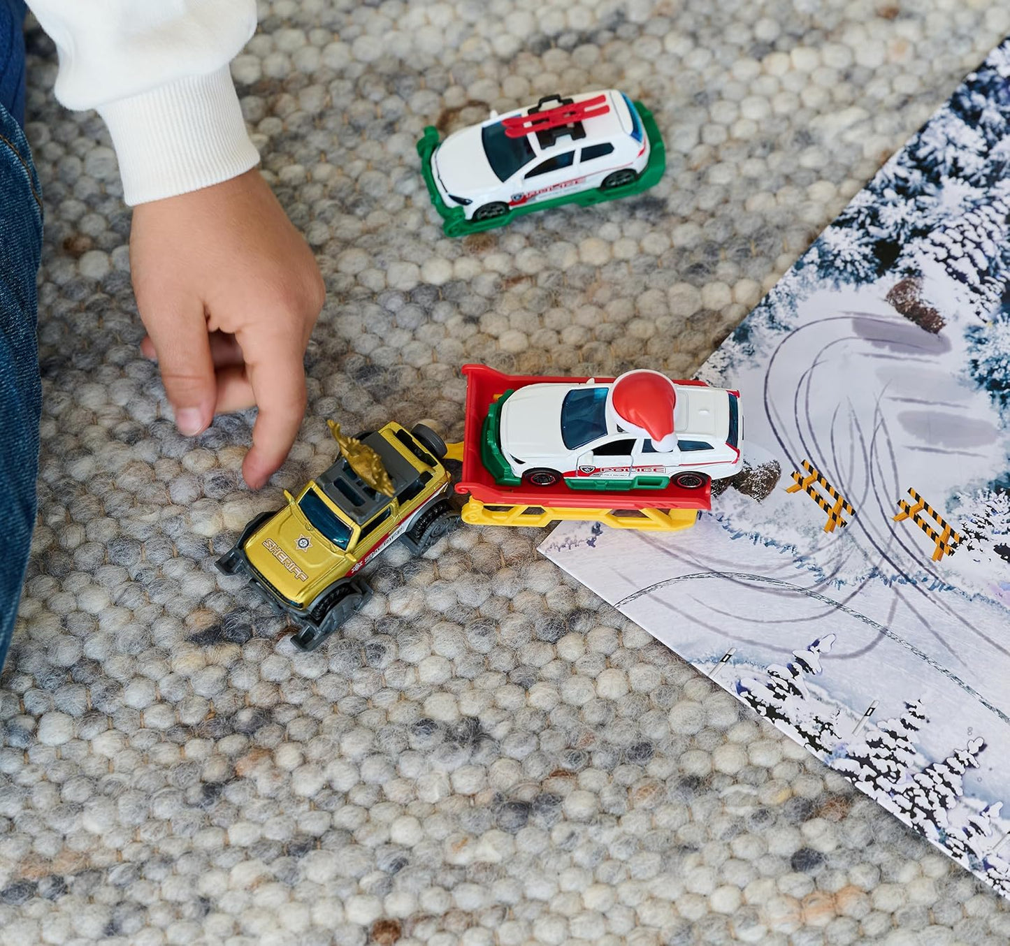 Majorette Advent Calendar Die-Cast Car Gift Set | 24 Surprises with 8 Metal Cars & Accessories