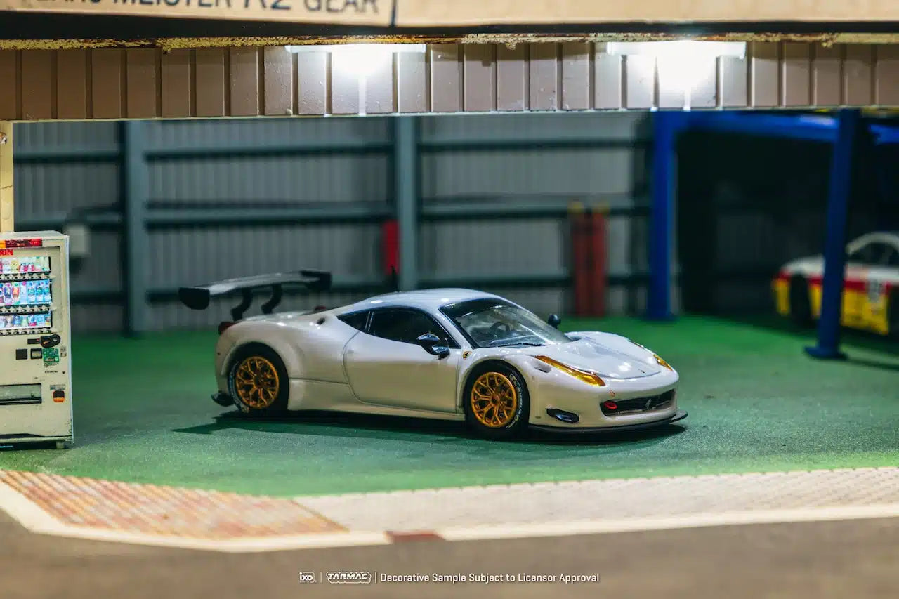 Tarmac Works ROAD64 1:64 Ferrari 458 Italia GT3 White Diecast Model Car (T64R-074-WH) – Premium Collectible Racing Model