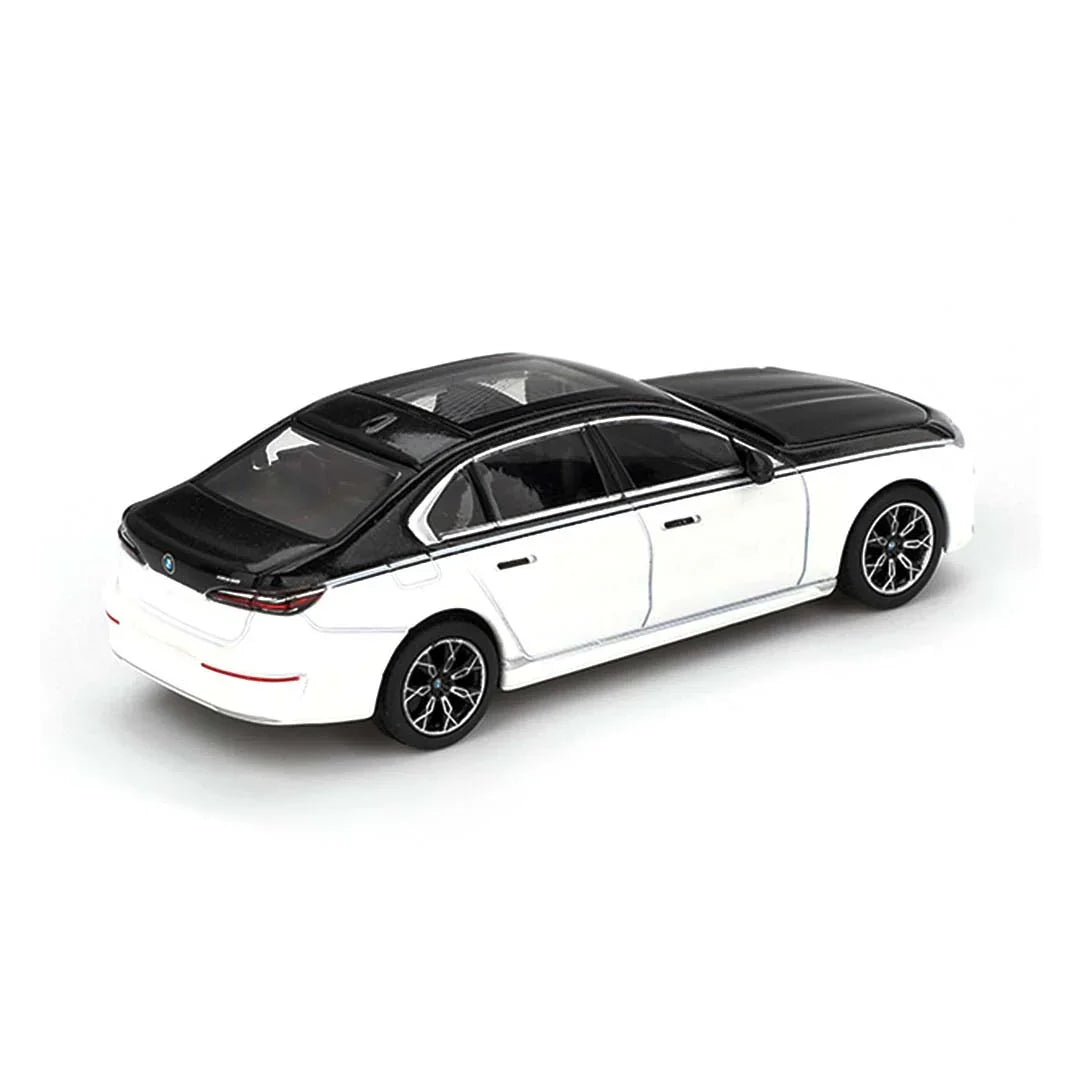 Mini GT BMW i7 xDrive60 – Alpine White / Black Sapphire | 1:64 Scale RHD Diecast Model Car - Jaiman Toys