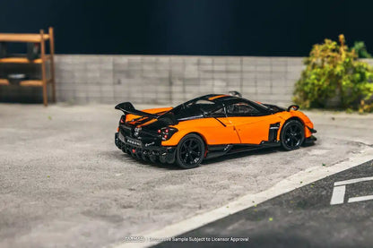 Tarmac Works GLOBAL64 1:64 Pagani Huayra BC Arancio Saint Tropez Diecast Model Car (T64G-TL014-OR)