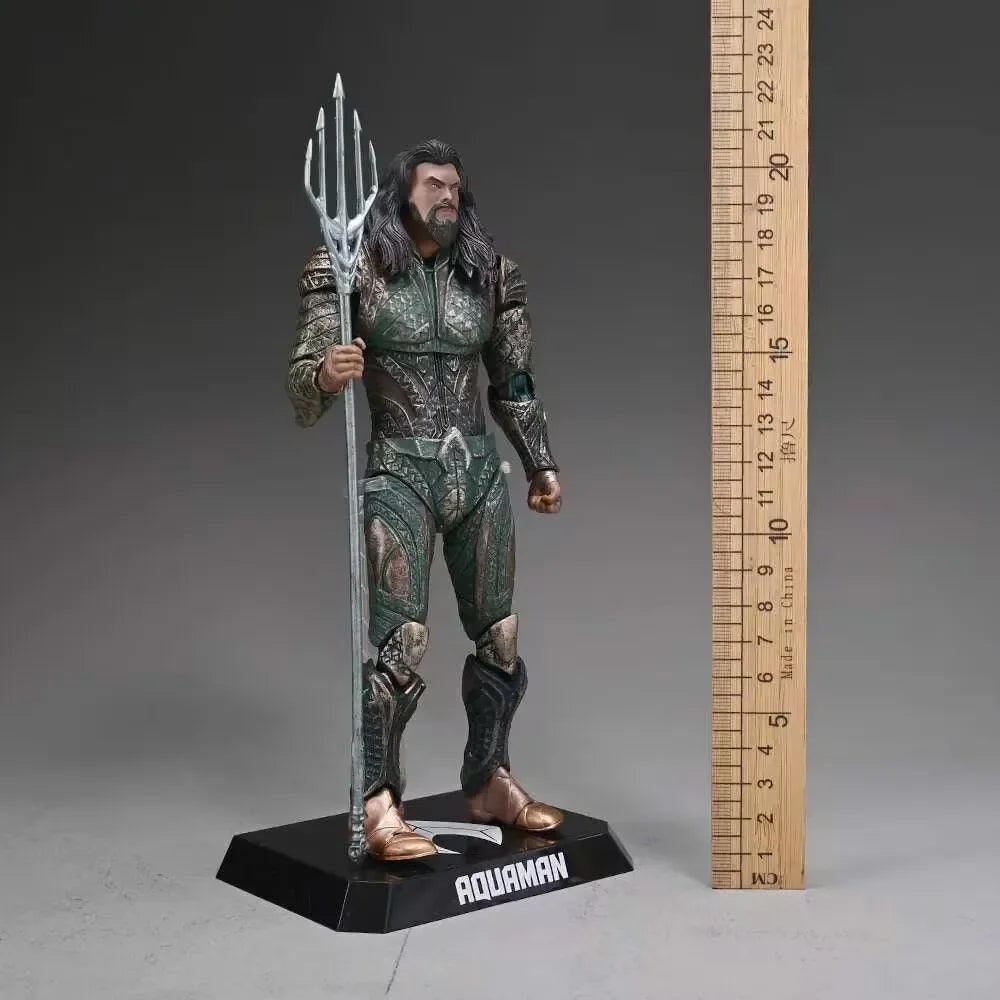 JUSTICE LEAGUE: AQUAMAN DYNAMIC ACTION FIGURE – 1/9TH SCALE  DAH-007 (Age 15+)