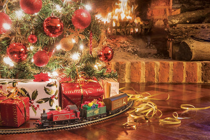 Hornby Hobbies R1248 Santa’s Express Electric Train Set | OO Gauge Christmas Railway Toy with Track & Controller