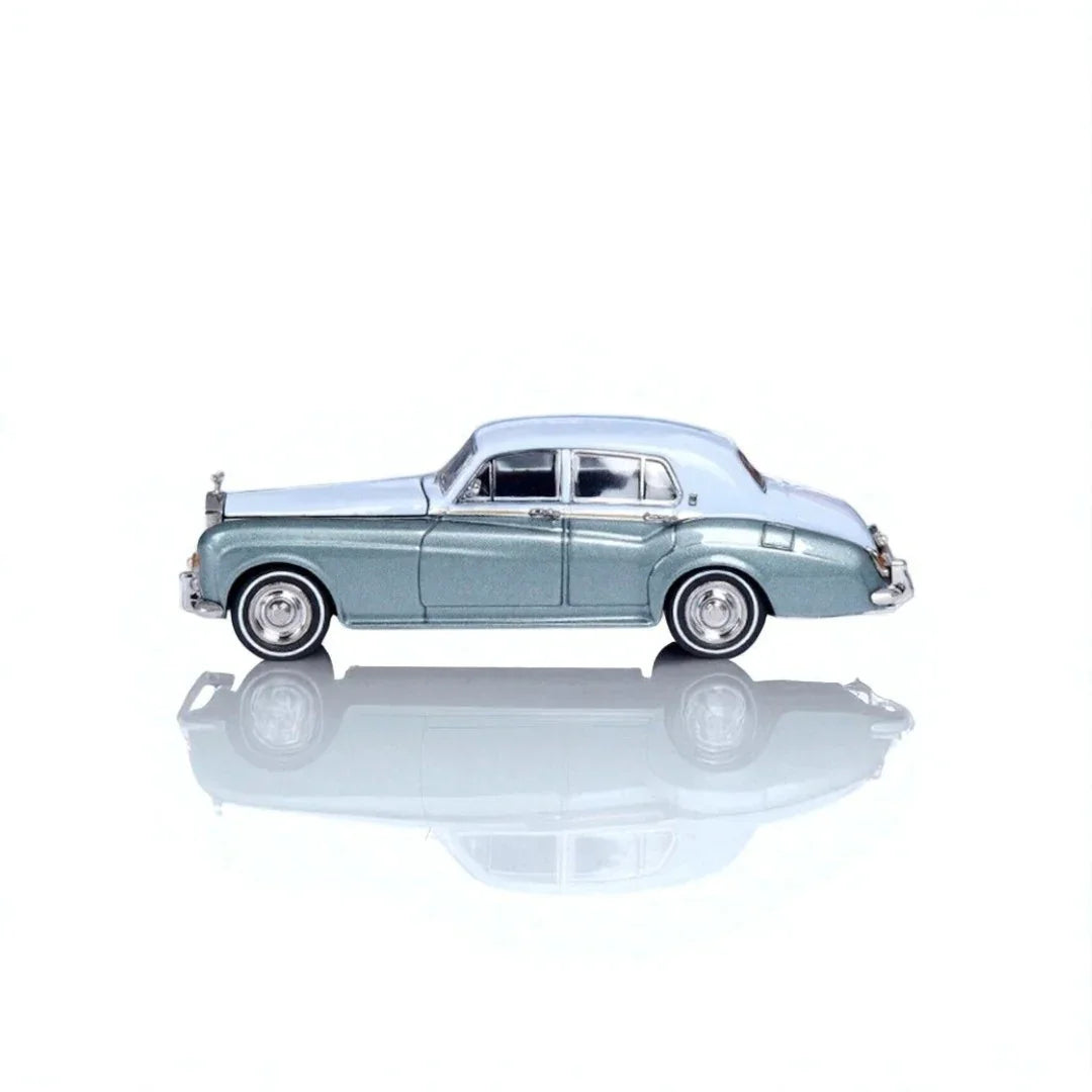 GFCC 1:64 Scale 1965 Rolls-Royce Silver Cloud III Light Blue and Light Green Diecast Car Model - Jaiman Toys