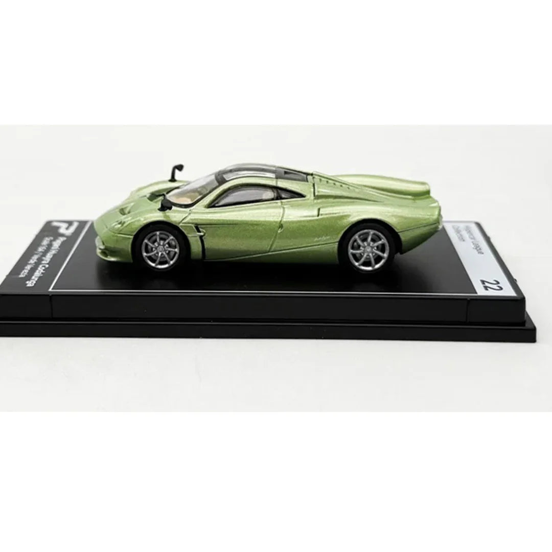 PosterCars 1:64 Pagani Huayra Codalunga – Green – Acrylic Box | Hypercar League Collection #22 - Jaiman Toys