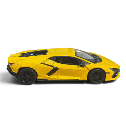 MSZ 1:24 Lamborghini Revuelto Diecast Supercar Model Scale, Yellow – Collectible Display & Gift for Car Enthusiasts