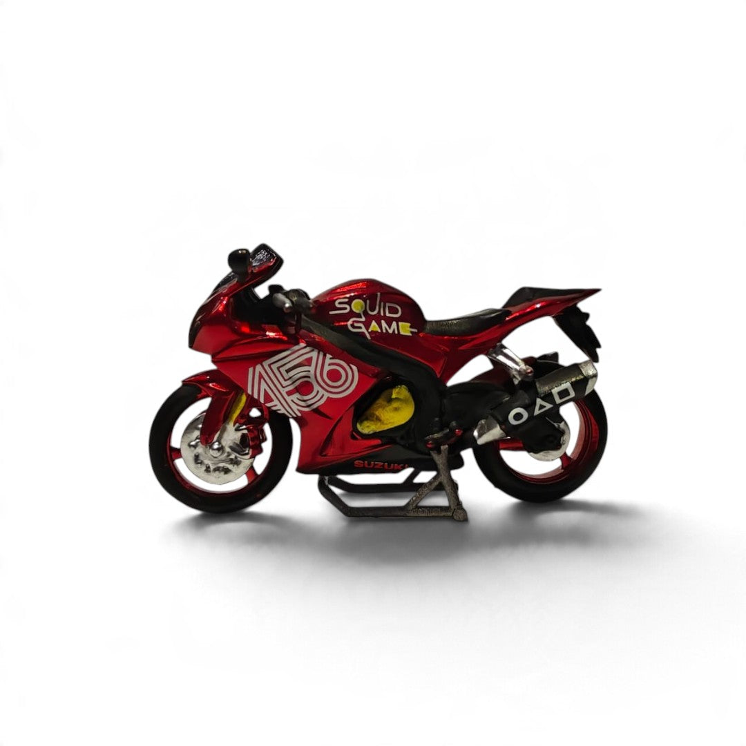 MoreArt 1:64 M-229 Suzuki Masked Soldier Motorcycle & Figure Set