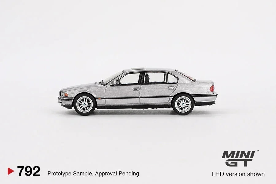 Mini GT 1:64 Blister Pack BMW 750iL Aspen Silver Metallic Diecast Luxury Sedan Model Car