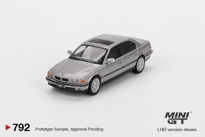 Mini GT 1:64 Blister Pack BMW 750iL Aspen Silver Metallic Diecast Luxury Sedan Model Car