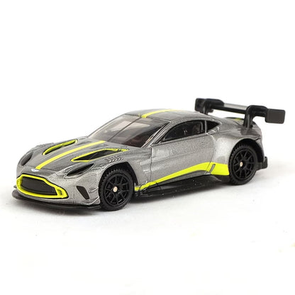 CCA 1:64 Aston Martin Vantage GT3 Die-Cast Model Car – | Racing Car with Rear Wing, Grey  & Lime Accents | 2 Colour Variants