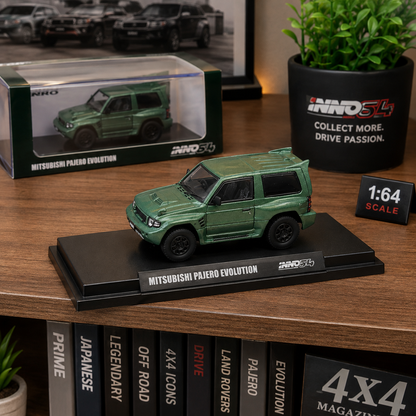 INNO64 Mitsubishi Pajero Evolution Green Die-Cast Model SUV