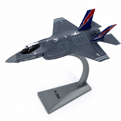 Premium 1:72 Scale Lockheed Martin F-35A Lightning II USAF Metal Diecast Body Aircraft Model with Display Stand | Modern Military Fighter Jet Collectible