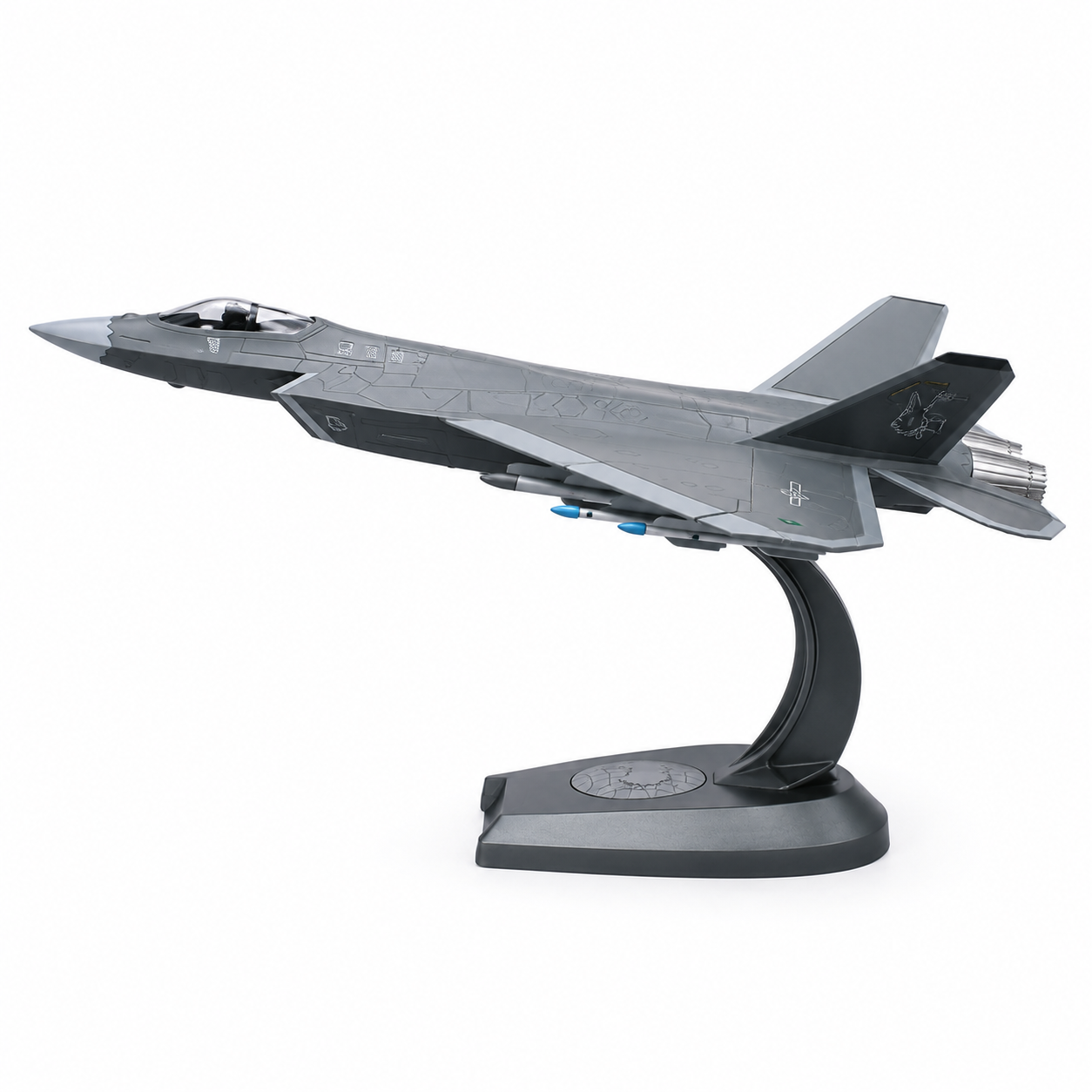 Premium 1:32 Scale J-35 Stealth Fighter Aircraft Diecast Metal Model with Display Stand | Military Fighter Jet Collectible for Home & Office Decor
