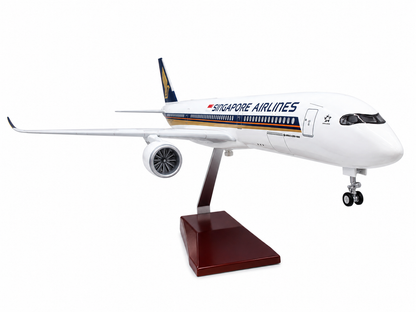 Singapore Airlines Airbus A350 1:142 Scale Aeroplane Display Model with LED Light | Premium Aircraft Replica with Display Stand