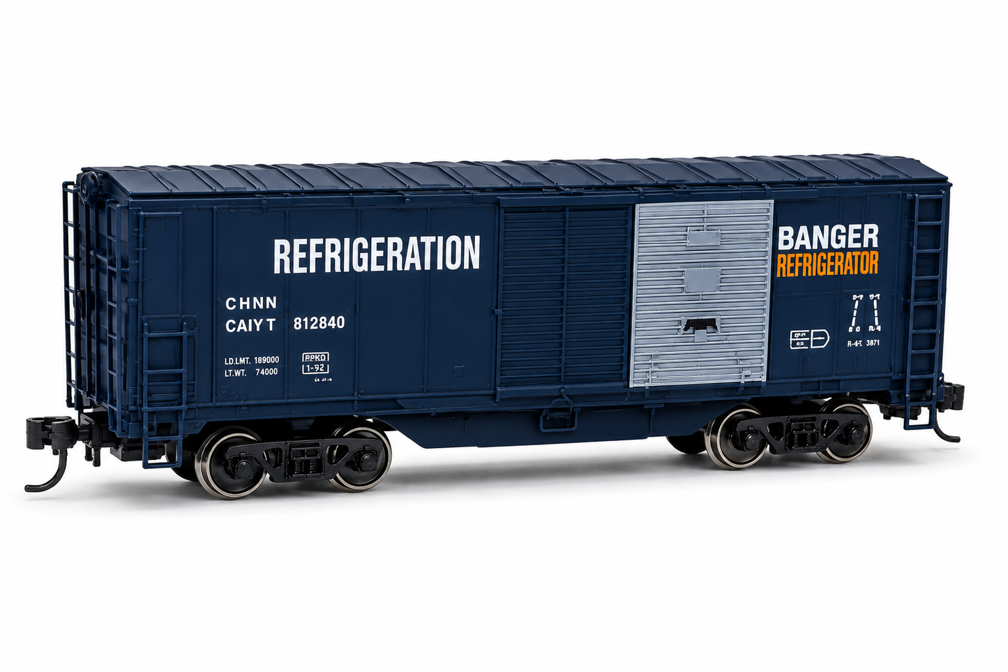 HANFIY 66140 BB 67000 HO Scale 1:87 Electric Diesel Train Set with 5-Piece Train, Metal Track & Controller | 331 cm Track | 14+