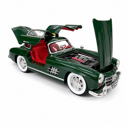 Mercedes-Benz 300SL Gullwing 1:24 Scale Die-Cast JJ222 Model Car with Smoke Effect, Lights & Sound | Pull Back Alloy Sports Car with Opening Doors, Hood & Trunk | Dark Green