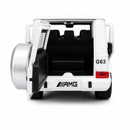 1:32 Scale Die-Cast Metal Mercedes-Benz G63 AMG Model Car – Pull Back Luxury SUV Toy with Openable Doors, Light & Sound Effects, Detailed Interior, Realistic Wheels & Collectible Display Model – White