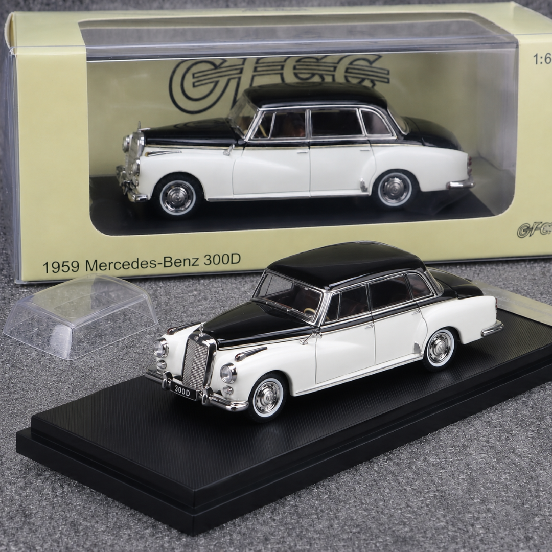 GFCC 1:64 1959 Mercedes-Benz 300D Die-Cast Model Car | Classic Luxury Sedan Collectible Scale Model