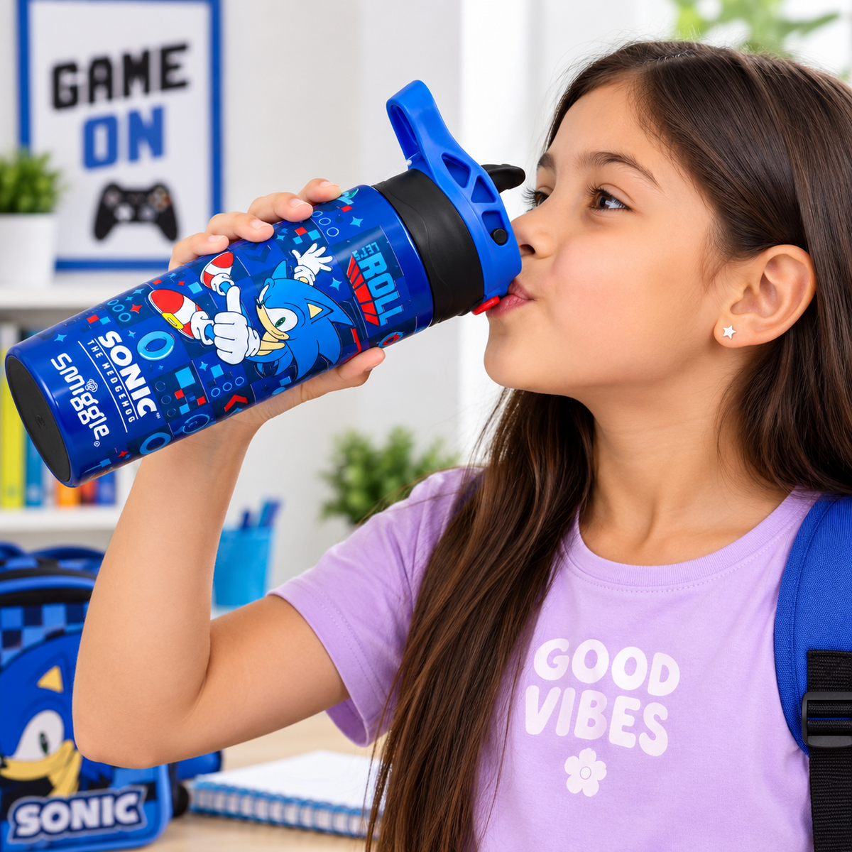 Smiggle Sonic the Hedgehog 520ml / 18 fl oz Stainless Steel Water Bottle for Kids with Push-Button Flip Lid, Drinking Spout & Carry Handle – Blue