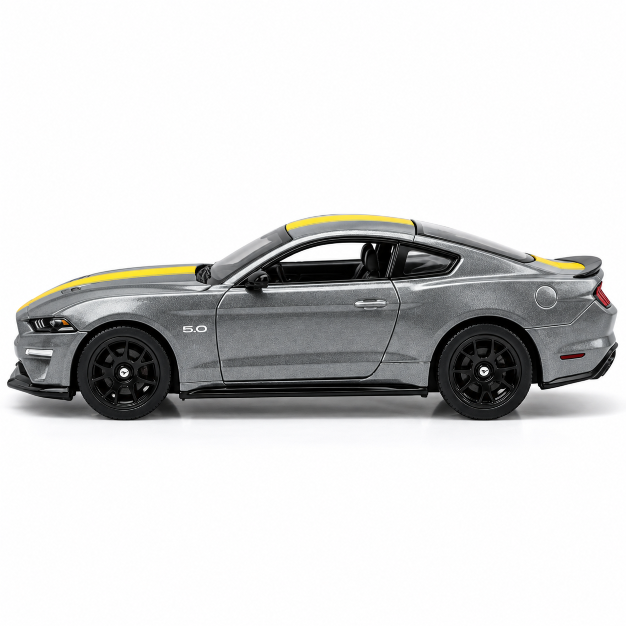 CCA 1:64 Ford Mustang GT S06-01 Die-Cast Model Car | Metallic Grey American Muscle Car with Yellow Racing Stripes, Black Sport Wheels & Detailed Interior | Premium Collectible Miniature Car for Mustang Fans & Die-Cast Collectors