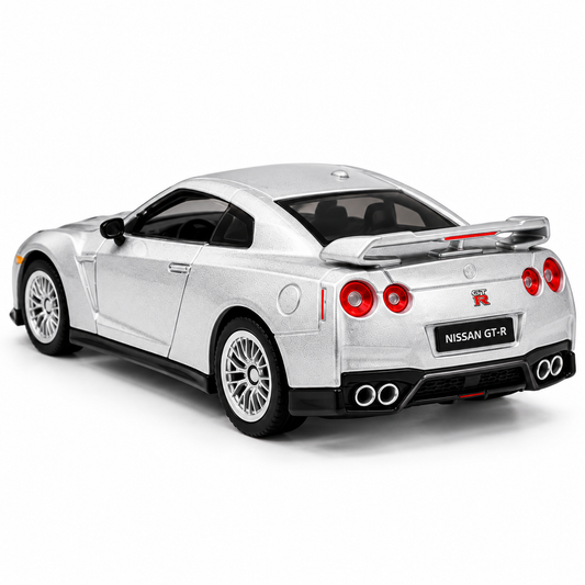 CCA Nissan GT-R (R35) 1:64 Scale Die-Cast Model Car S03-03 | Premium Silver Nissan GT-R Sports Car Miniature with Detailed Interior, Realistic Wheels & Rear Spoiler